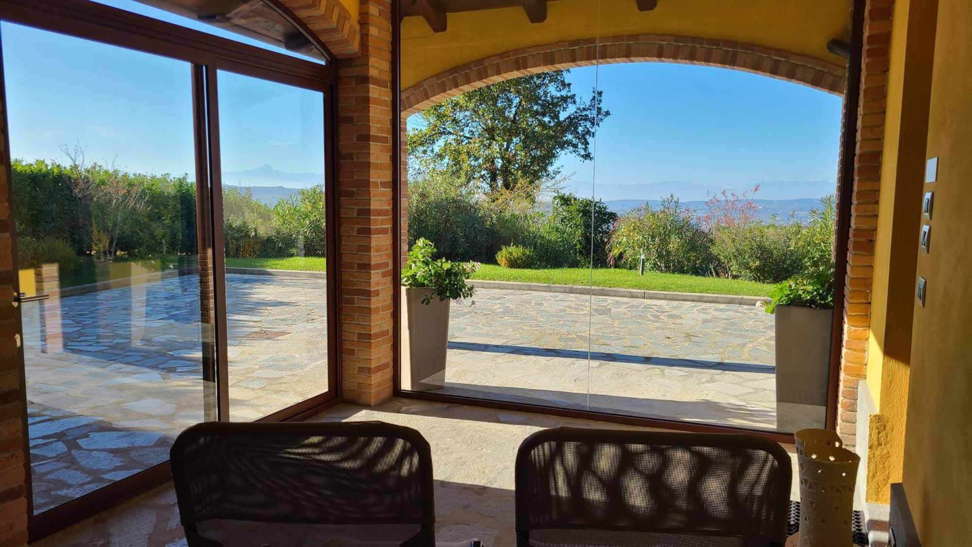 Villa Casa Castella - Adults Only - Langhe Diano dʼAlba Exterior foto